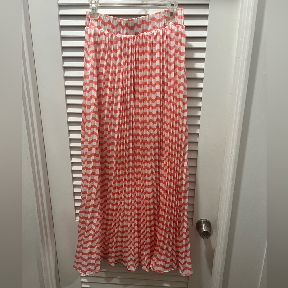 Sugarlips Coral and White Chevron Pleated Maxi Skirt
